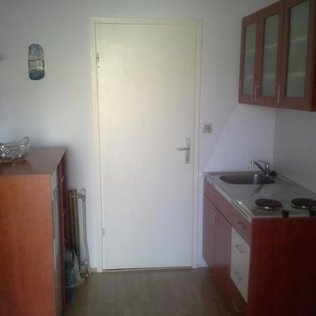 Apartments Matic Omišalj Eksteriør bilde